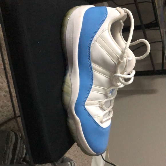 Jordan 11 lows UNC blue